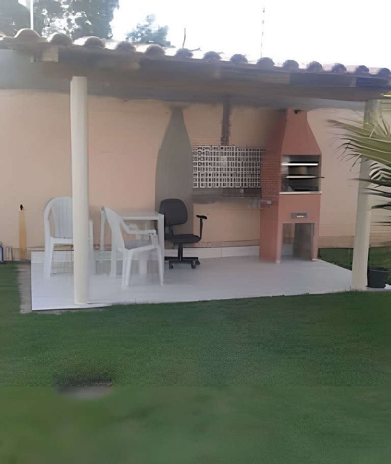 Apt 11 - Condomínio Jardim Tropical