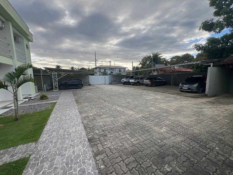 Apt 11 - Condomínio Brasil Coroa!